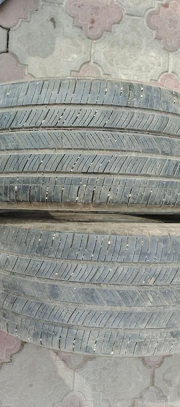 Шины 215 / 50 / R 17, Всесезонная, Б/у, Комплект, Легковые, США, Michelin at lalafo.kg Шины 215 / 50 / R 17, Всесезонная, Б/у, Комплект, Легковые, США, Michelin