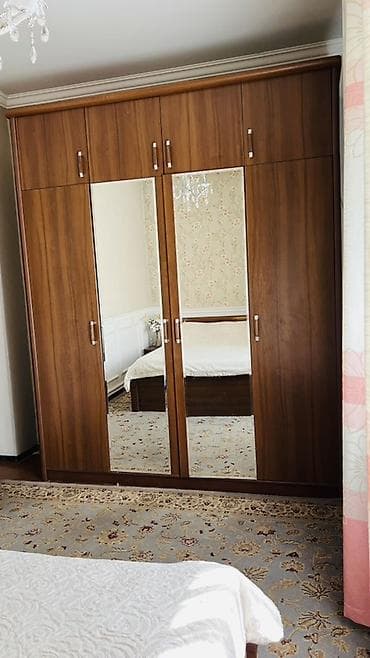 Спальный гарнитур, Б/у, Двуспальная кровать, МДФ, цвет - Коричневый