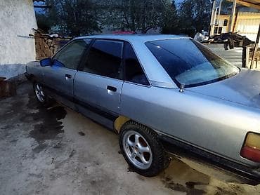 машина bwm: Audi 100: 1988 г., 2 л, Кол менен иштөөчү, Бензин, Седан — 3