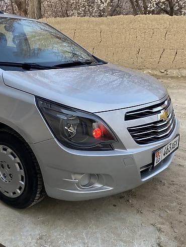Продажа авто: Chevrolet Cobalt: 2013 г., 1.5 л, Ручные, Бензин, Седан — 5