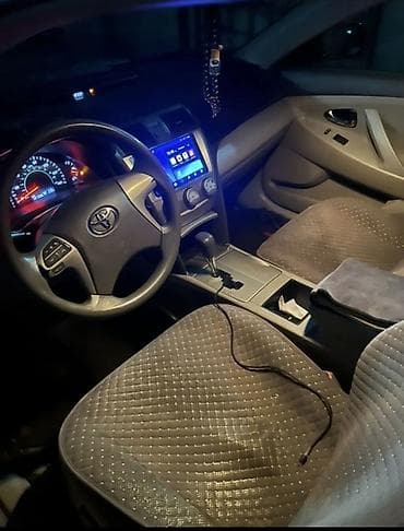 x5 4 8: Toyota Camry: 2008 г., Автомат, Бензин, Седан — 4