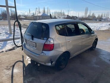 полики бишкек: Honda Fit: 2003 г., 1.3 л, Автомат, Бензин, Седан — 6