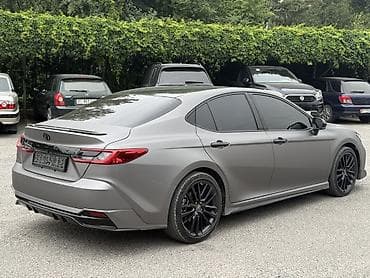 такта краун: Toyota Camry: 2025 г., 2 л, Автомат, Гибрид, Седан — 7
