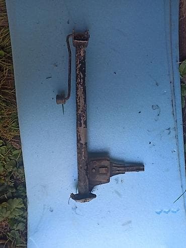 Домкрат Мерседес бенз 124 Амортизационная стойка передняя (стойка