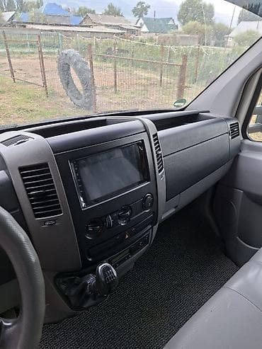 Транспорт: Volkswagen : 2006 г., 2.5 л, Механика, Дизель — 4