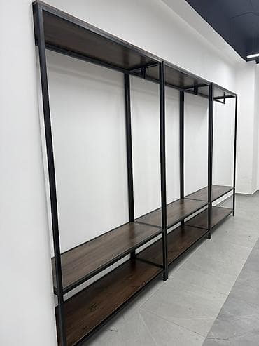 Торговое оборудование: Торговое оборудование для магазина/шоурума Два золотых стеллажей — 5