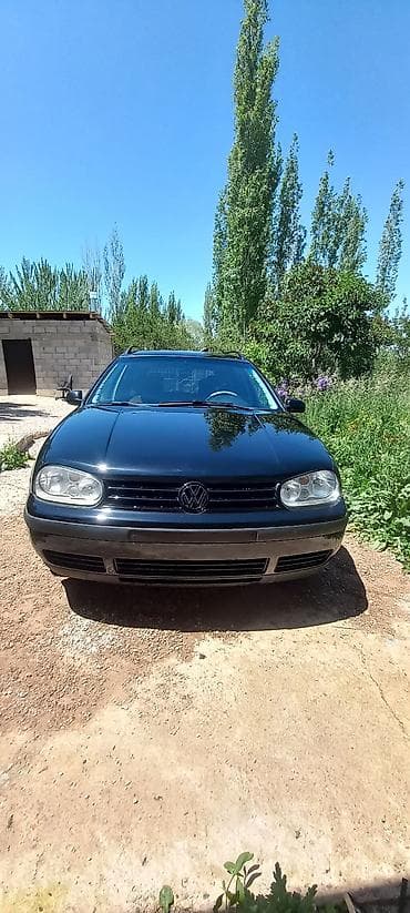 авто в такси: Volkswagen Golf Variant: 2000 г., 1.6 л, Механика, Бензин, Универсал — 10