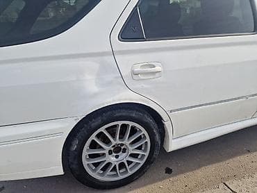 lexus ct: Toyota Vista: 1999 г., 2 л, Автомат, Универсал — 3