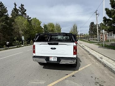 виндом 2004: Ford F-150: 2021 г., 5 л, Автомат, Бензин, Пикап — 4