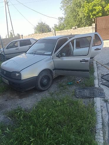 mazda cx 7: Volkswagen Golf: 1992 г., Механика, Бензин, Хэтчбэк — 2