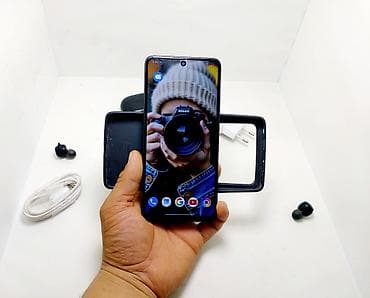 huawei 50: Poco M7 Pro 5G, Б/у, 256 ГБ, цвет - Черный, 1 SIM, 2 SIM — 1