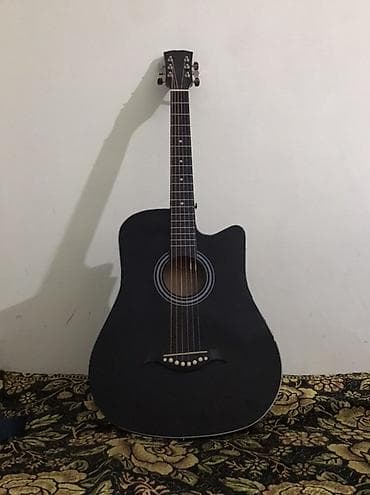 Акустическая гитара с вырезом (cutaway), 6 струн, классический корпус