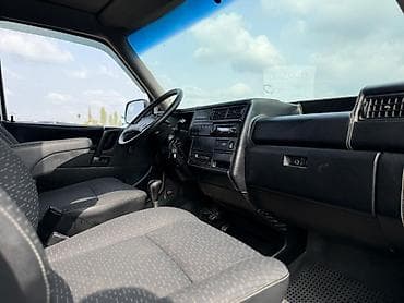волсваген т2: Volkswagen Transporter: 1996 г., 0.2 л, Ручные, Бензин, Минивэн — 7