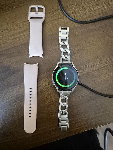 Samsung Galaxy Watch5 (SM-R900) 40mm — Rose Gold / Light Pink