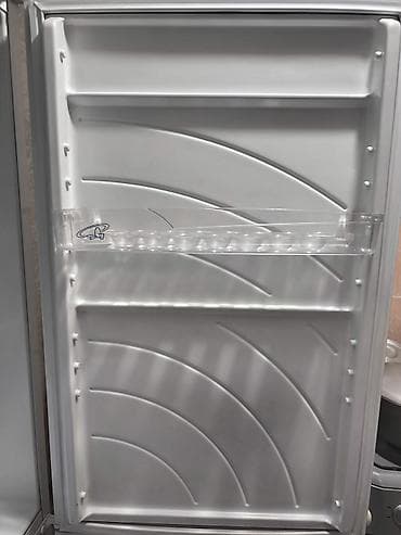 fridge: Холодильник Atlant, Двухкамерный — 4