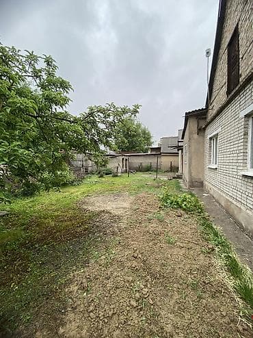 в одной семье: Продается дом с участком Комнат: 5 Площадь: 103 кв.м Участок: 4 сот — 3