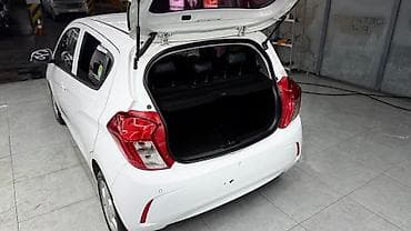 byd e7: Chevrolet Spark: 2020 г., 1 л, Автомат, Бензин, Хэтчбэк — 9