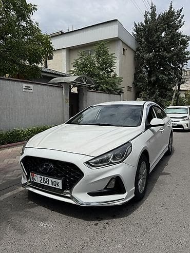 Hyundai Sonata: 2018 г., 2 л, Автомат, Газ, Седан — 2