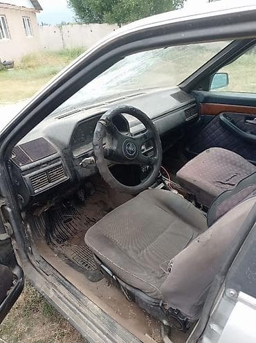 Audi 100: 1987 г. — 5