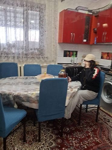 Үйдү ижарага алам: Үй, 4 м², 6 бөлмө — 1