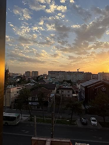 Квартиры: 2 комнаты, 67 м², ул. Карла Маркса Элитка, 4 этаж, ПСО (под самоотделку) — 8