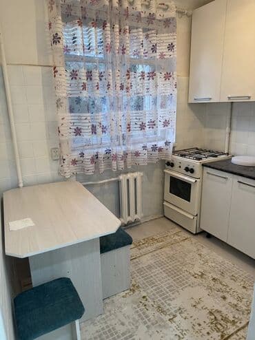 квартира 2 ком сдаю: 2 комнаты, Агентство недвижимости, Без подселения, С мебелью полностью — 1