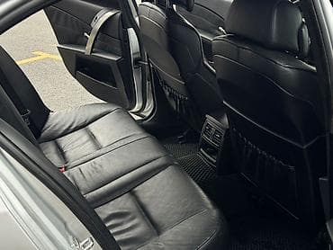 делаем справки: BMW 5 series: 2004 г., 3 л, Механика, Бензин, Седан — 2