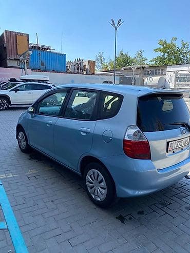 Продажа авто: Honda Fit: 2004 г., Автомат, Бензин, Хэтчбэк — 2