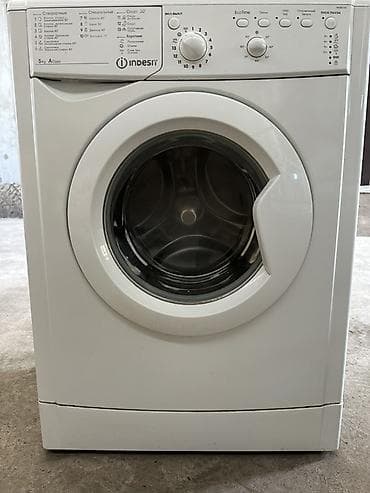Стиральная машина Indesit IWSB5105(фронтальная загрузка) Б/у