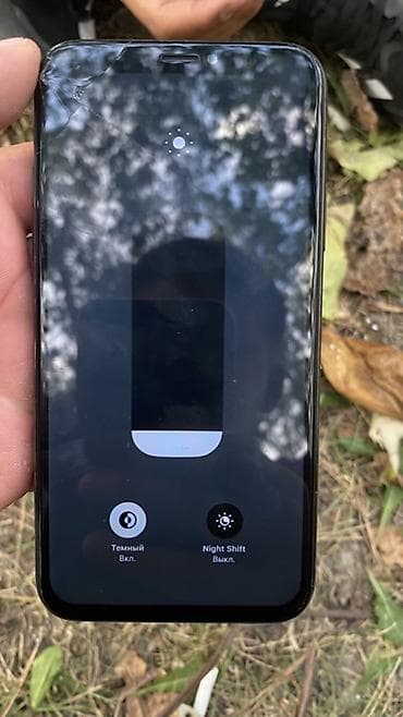 IPhone X, 64 ГБ, цвет Space Gray Характеристики: - Дисплей 5.8", OLED
