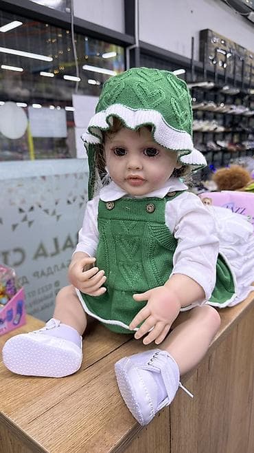 Кукла-реборн в комплекте одежды - Реалистичная кукла с