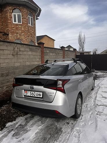 daewoo nexis: Toyota Prius: 2019 г., 1.8 л, Гибрид, Хэтчбэк — 8