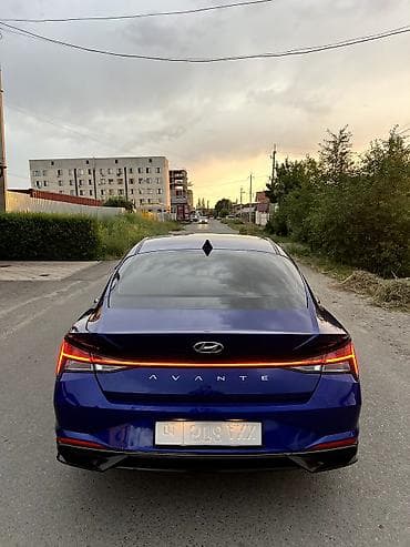 Продажа авто: Hyundai Avante: 2020 г., 1.6 л, Автомат, Бензин, Седан — 4
