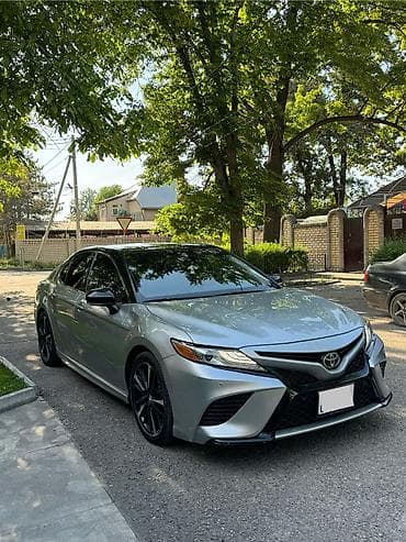 genesis 70: Toyota Camry: 2018 г., 2.5 л, Автомат, Бензин, Седан — 3