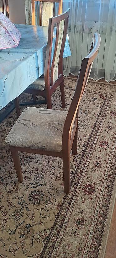 Брусчатка, тротуарная плитка: Стул для зала, Б/у, Дерево — 2