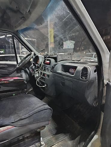 спринтер салон: Легкий грузовик, Mercedes-Benz — 4