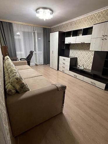 2 комнатную: 2 комнаты, 48 м², 104 серия, 3 этаж, Евроремонт — 1