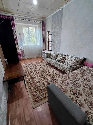 с байтик дом: Продаётся жилой дом. СРОЧНО - Планировка: несколько комнат — 2