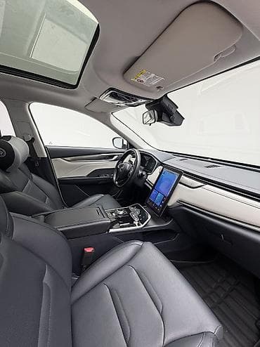 mini ev: Weltmeister EX5, 2021 г., 69000 км, Передний, В наличии — 8
