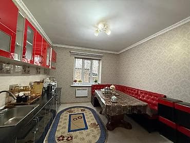 Дома: Продаю дом, на одном участке два дома имеются все необходимые — 2