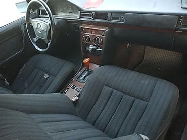 машина мерс с: Mercedes-Benz E-Class: 1991 г., 2.3 л, Автомат, Бензин, Седан — 4