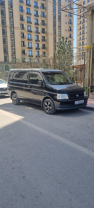 step wgn: Honda Stepwgn: 2003 г., Минивэн — 3