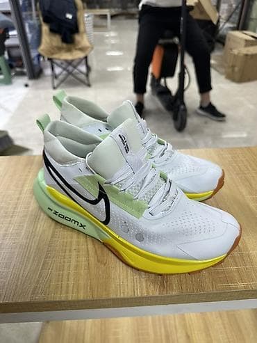 Мужские кроссовки, 41, 42, Nike, Новый, цвет - Белый, Самовывоз, Бесплатная доставка