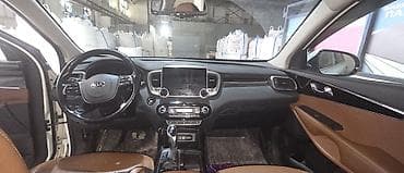 фары сивик: Kia Sorento: 2018 г., 2 л, Автомат, Бензин, Кроссовер — 6