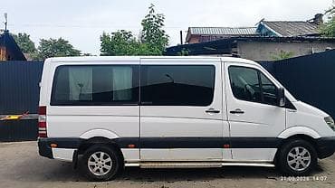 4 7: Mercedes-Benz Спринтер: 2010 г., Бус — 1