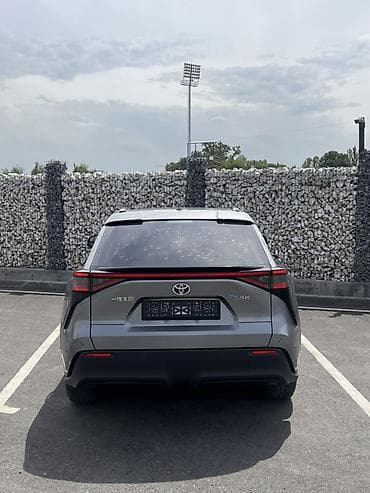 byd plus: Toyota bZ4X: 2022 г., Автомат, Электромобиль, Кроссовер — 6
