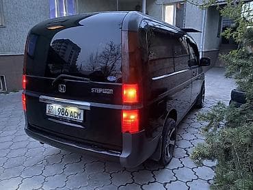 step vagon: Honda Stepwgn: 2002 г., Автомат, Бензин, Минивэн — 5
