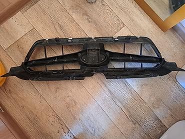 srv 2: Решетка радиатора Subaru Оригинал — 2