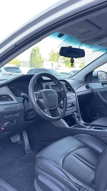 e class: Hyundai Sonata: 2016 г., 2 л, Автомат, Газ, Седан — 7