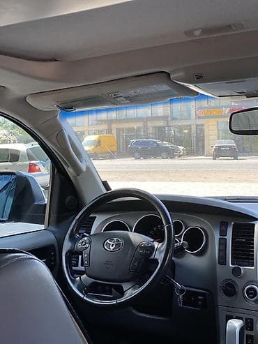 цунами: Toyota Sequoia: 2008 г., 5.7 л, Автомат, Газ, Внедорожник — 9